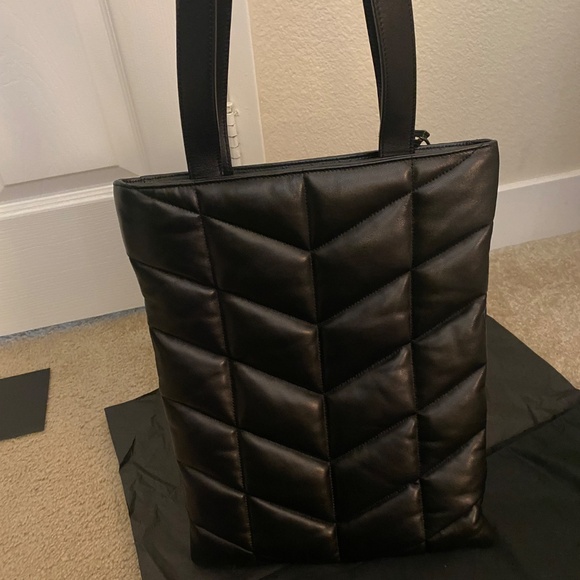 Saint Laurent lambskin tall puffer tote - Picture 4 of 5